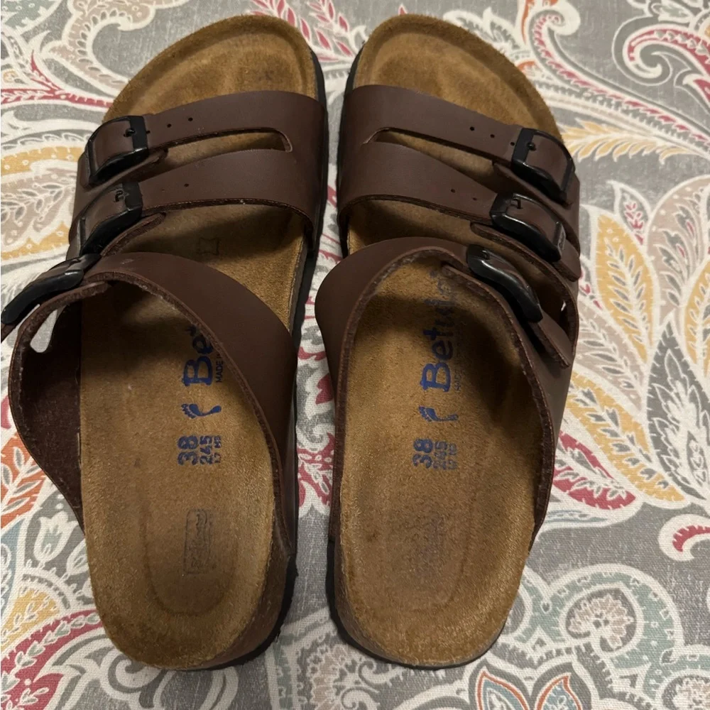 Brown Triple-Buckle Women’s Sandals - Picture 1 of 2